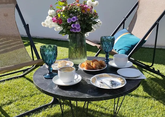 Luxury Victoria, Nea Iraklitsa