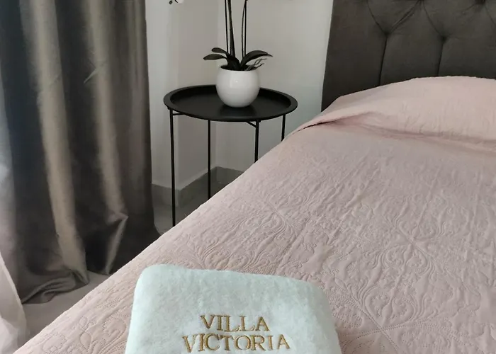 Luxury Victoria, Villa Nea Iraklitsa