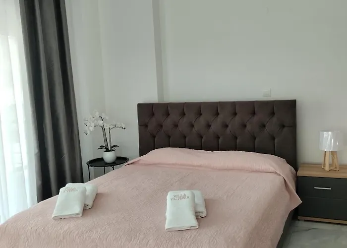 Luxury Victoria, * Nea Iraklitsa